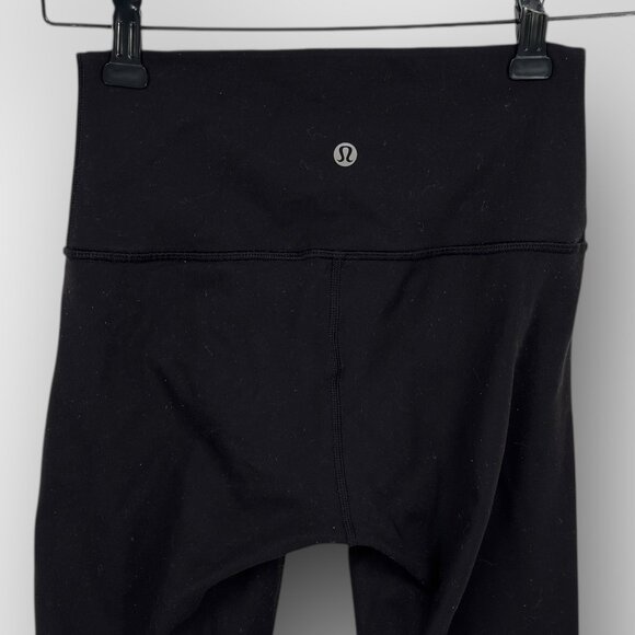 Lululemon Womens High Rise Black Ankle Length Leggings 26 Inseam Size 4 Logo - Picture 4 of 8